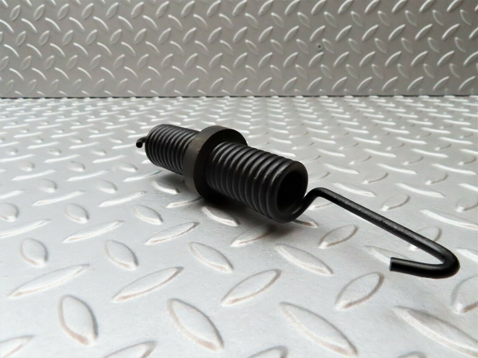 3446 Mercedes-Benz W115 220D Bonnet Hinge Spring