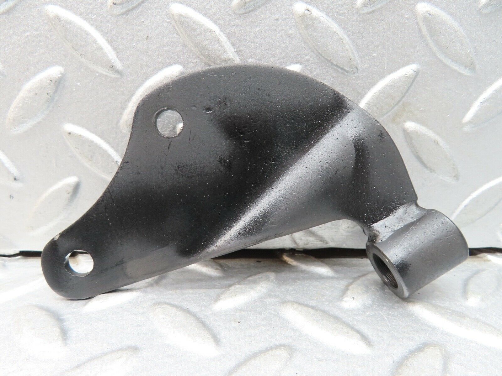 18750 Mercedes-Benz W120 W121 Ponton Engine Mount Bracket Left & Right