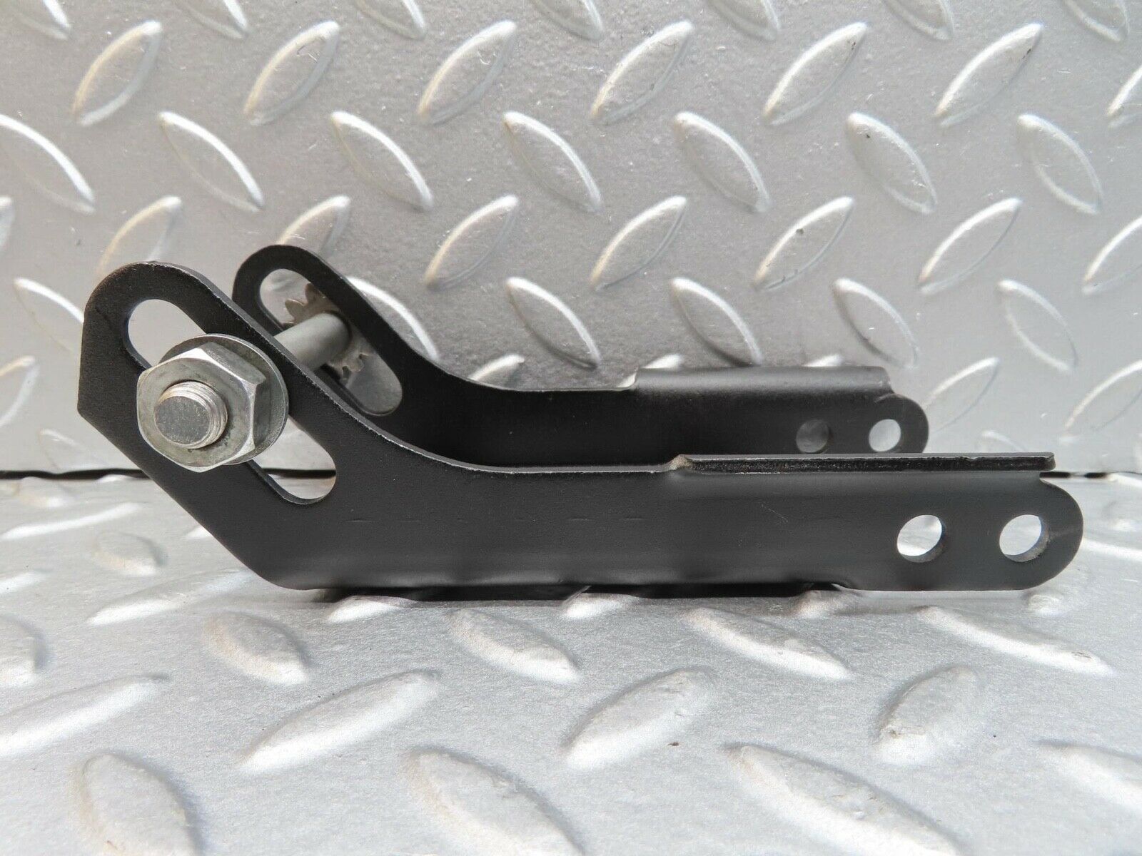 14434 Mercedes-Benz W116 350SE Alternator Generator Tensioner Bracket
