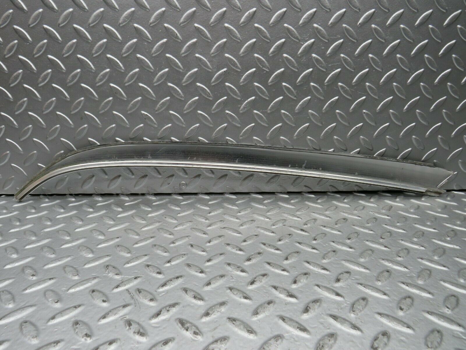 22018 Mercedes-Benz S123 280TE D Pillar Exterior Chrome Trim Right Side