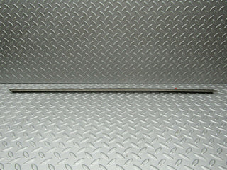 3335 Mercedes-Benz W115 220D Centre Door Chrome Trim Front Right