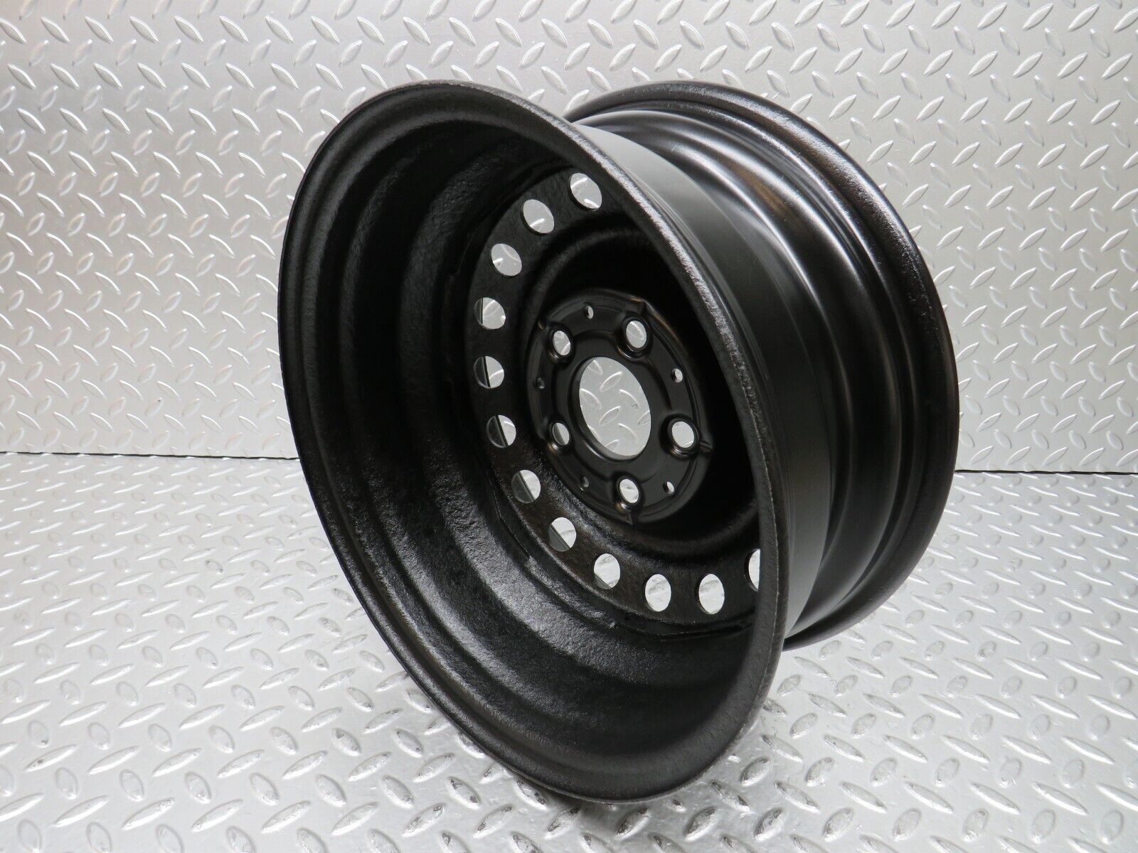 28469 Mercedes-Benz S123 240D Wagon Steel Wheel 6Jx14H2 ET30 5x112 1234001602