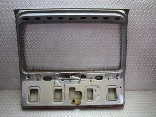 32579 Mercedes-Benz S124 220TE Wagon Tailgate Trunk Door & Handle Moulding Trim