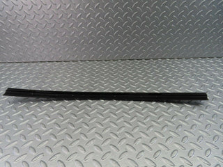 10468 Mercedes-Benz W201 190E Windscreen Right Lower Moulding Trim