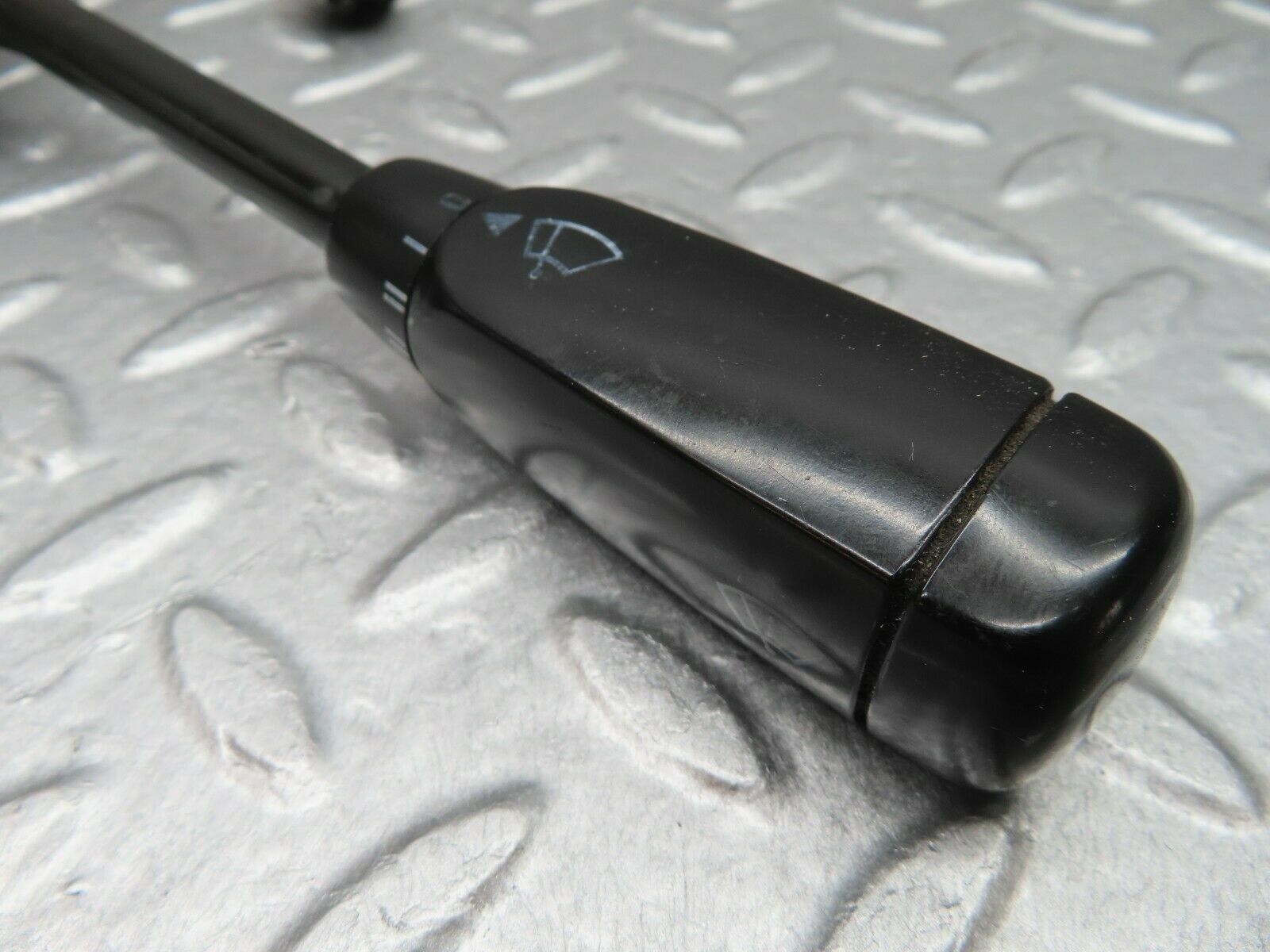 17970 Mercedes-Benz W123 200 Indicator Wiper Stalk