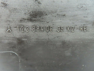 5862 Mercedes-Benz W123 200 Front Right Plastic Inner Fender Wing 1238840635