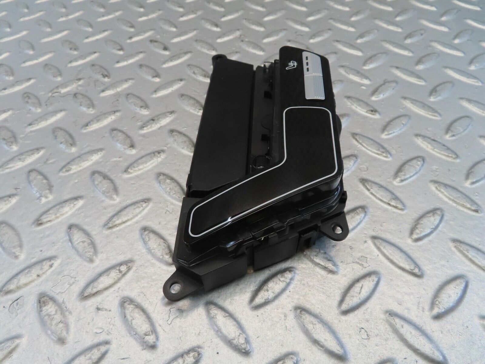 11096 Mercedes-Benz W221 S320 Rear Left Seat Switch 2218700058