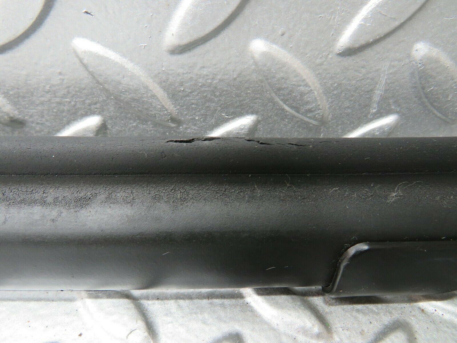 22268 Mercedes-Benz S123 280TE Wagon Rubber Seal Trim Right Side