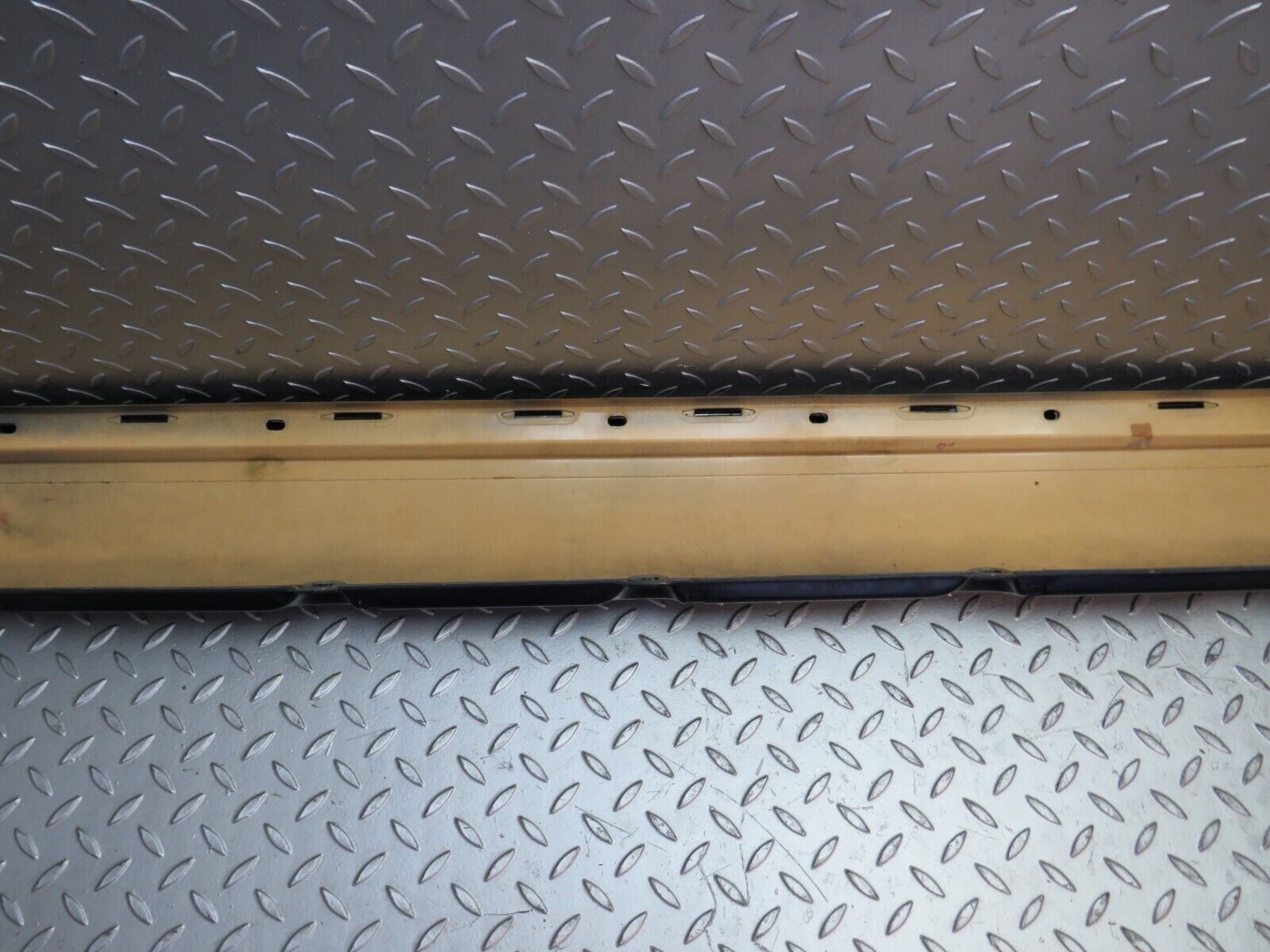 25702 Mercedes-Benz W124 280E Side Skirt Left Side 1246902340