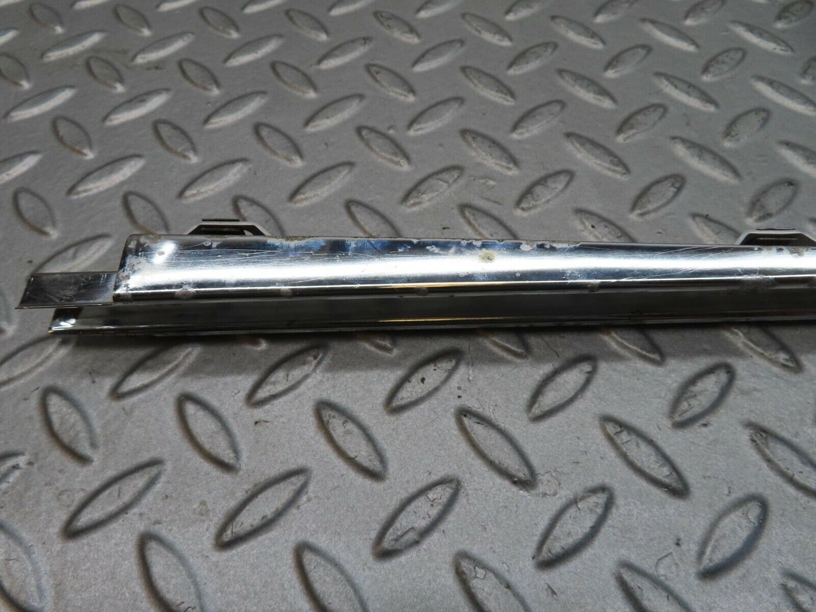 12652 Mercedes-Benz W111 220SE Front Left Rear Window Channel