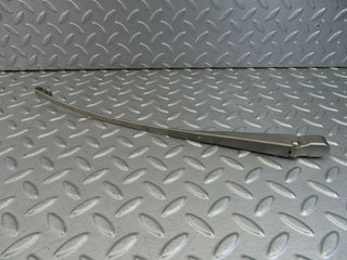 7906 Mercedes-Benz W115 220D Wiper Arm Right Side