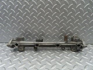 6784 Mercedes-Benz S124 E220 Wagon Fuel Injector Rail 1110780745