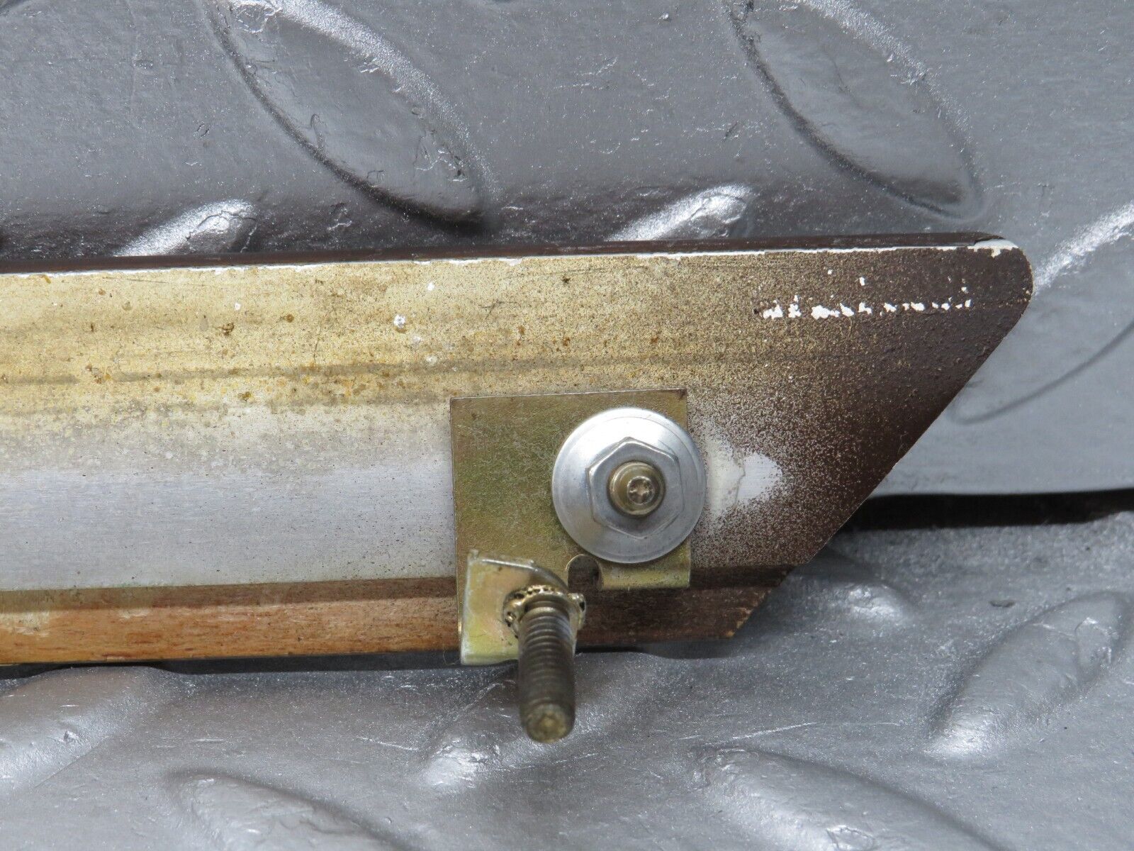 33175 Mercedes-Benz W124 Dashboard Wood Trim