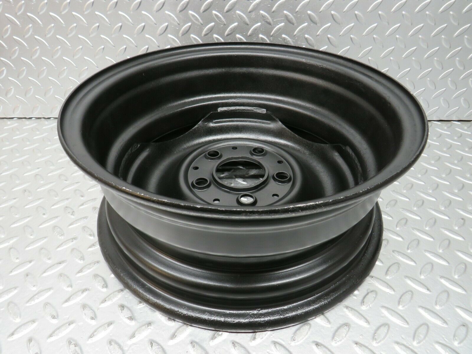 23689 Mercedes-Benz Steel Wheel 5.5Jx14H2 ET30 1154001302