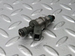 R129 SL fuel injector used OEM