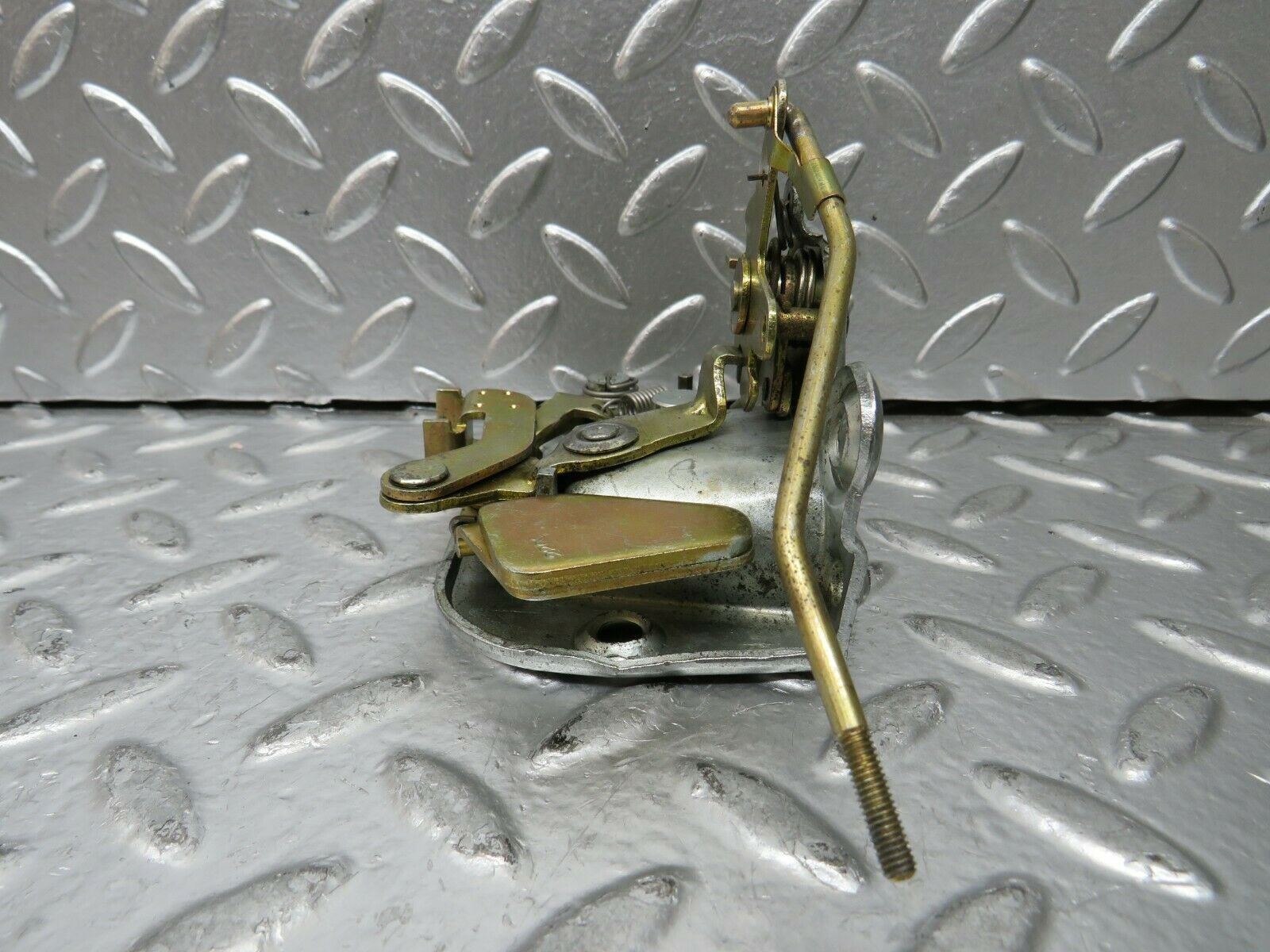 23459 Mercedes-Benz W114 280E Front Left Door Lock Mechanism