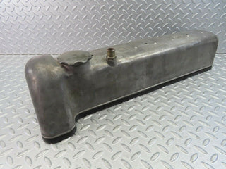 10197 Mercedes-Benz W111 220SE Cylinder Head Valve Cover 1800161305