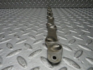 21753 Mercedes-Benz W126 300SE Camshaft Oil Tube