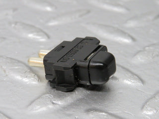 34057 Mercedes-Benz W124 260E Child Lock Control Switch 1248204910