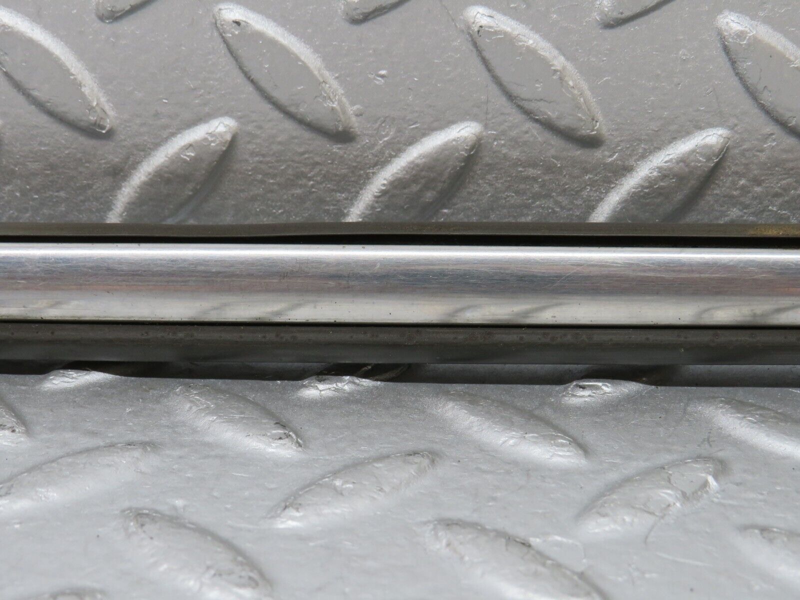 35777 Mercedes-Benz W108 Rear Right Door Centre Moulding Trim