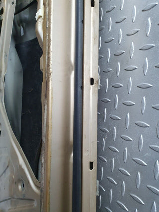 41367 Mercedes-Benz W124 200E Front Right Door