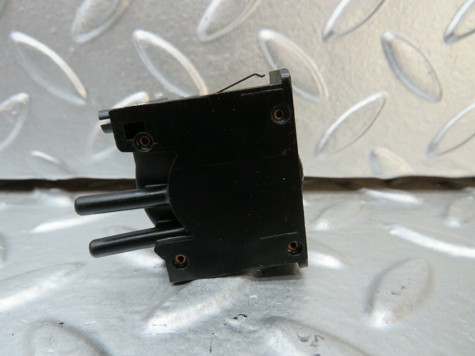 23975 Mercedes-Benz W123 280E Headlight Level Switch 0008000473 0307650100