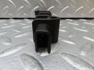 21316 Mercedes-Benz W123 230E Timing Chain Guide Rail 1020520416