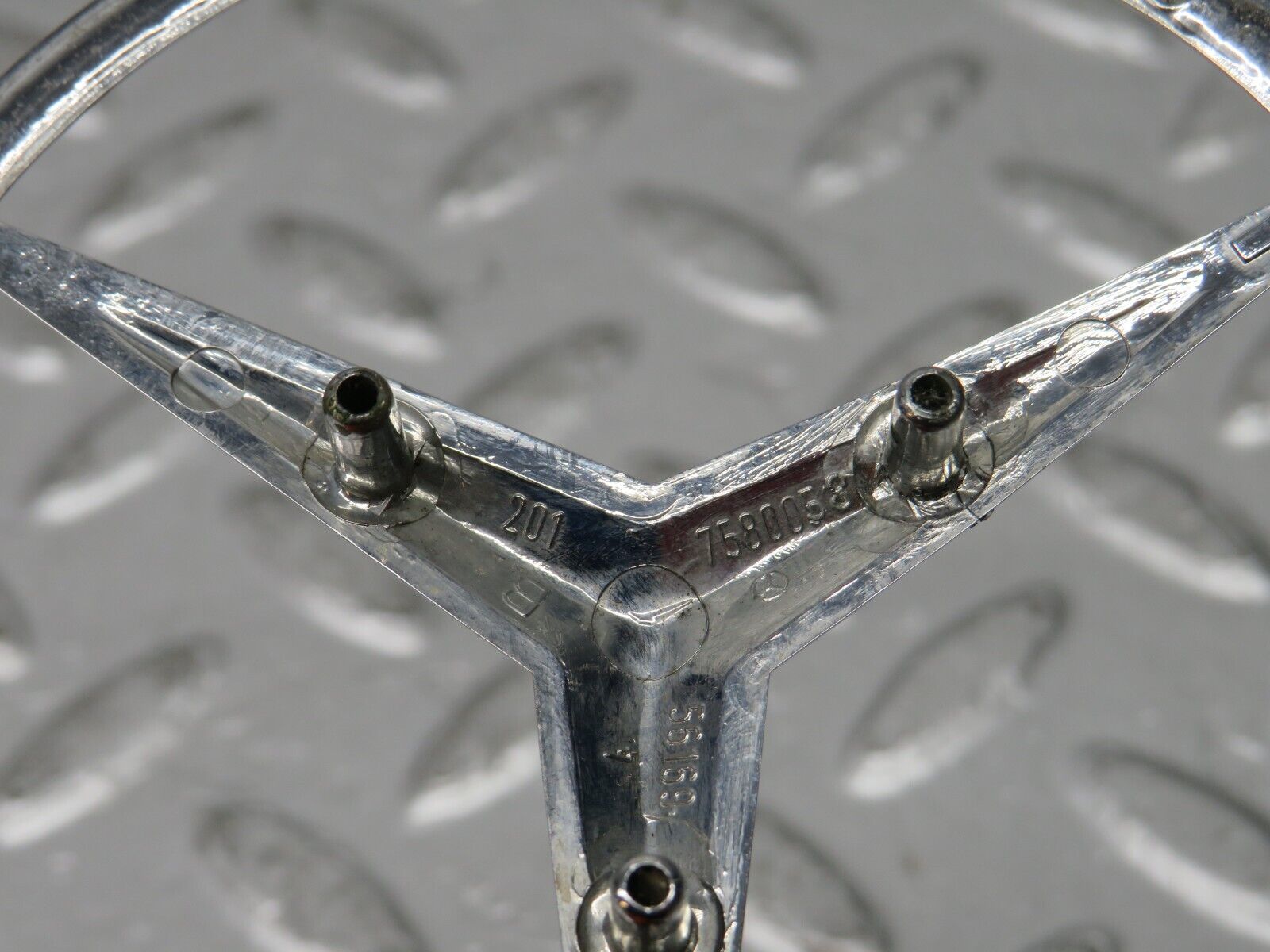 30880 Mercedes-Benz W201 190E 2.0L Chrome Rear Emblem 2017580058