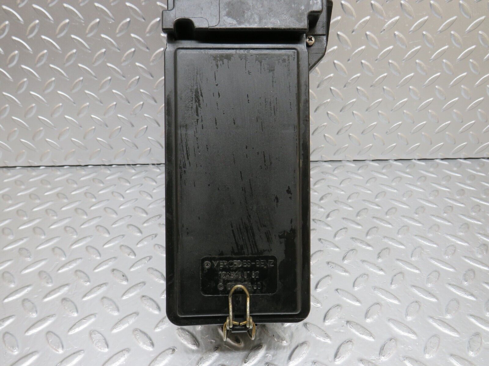 29329 Mercedes-Benz W124 230E Fuse Box 1245401850 1245400282 1245400182