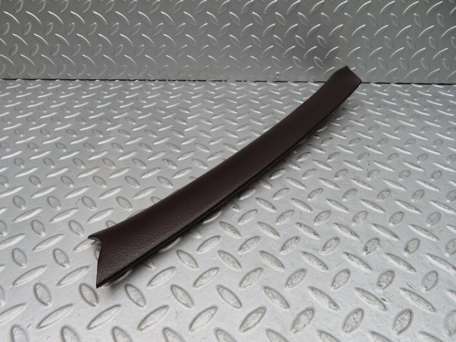 12247 Mercedes-Benz W108 280SE 3.5 A Pillar Trim Cover Left Brown