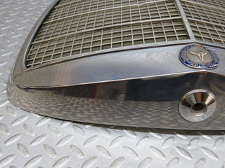 W108 bonnet grill chrome used OEM