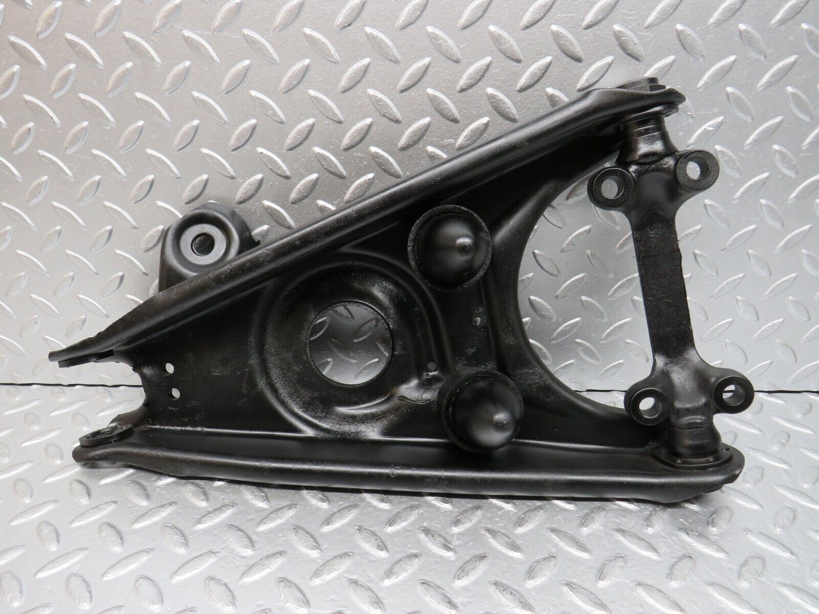 32273 Mercedes-Benz W108 280SE Front Left Lower Control Arm