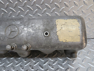 0343 Mercedes-Benz W123 220D Valve Cover 6150160205