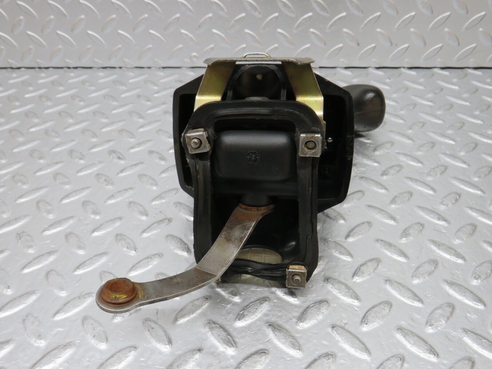 0134 Mercedes-Benz W116 350SE Automatic Gear Shift Selector