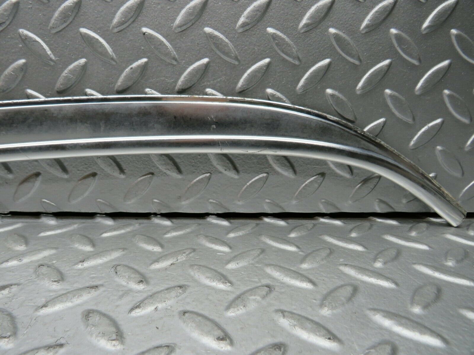 22018 Mercedes-Benz S123 280TE D Pillar Exterior Chrome Trim Right Side
