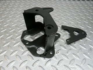 24581 Mercedes-Benz W108 Power Steering Pump Bracket