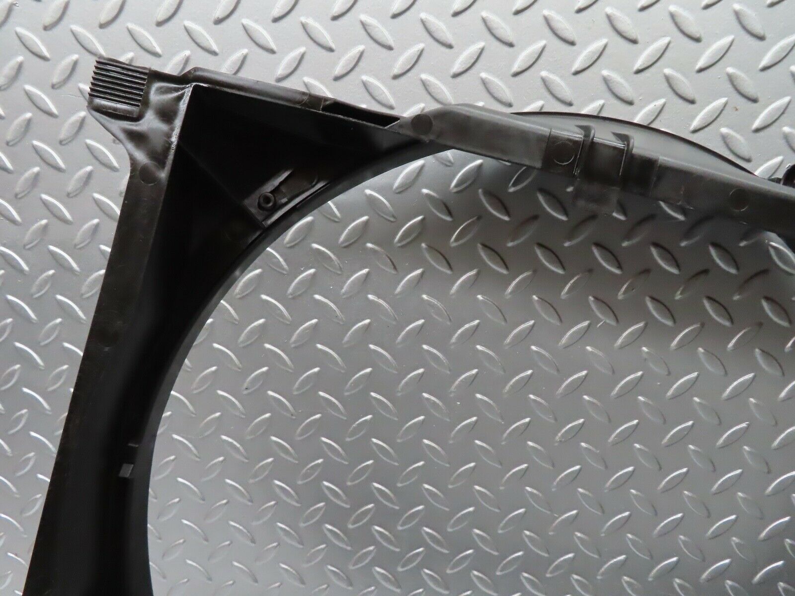 20029 Mercedes-Benz R129 300SL Coupe Radiator Fan Shroud Fan Cover 1295000055