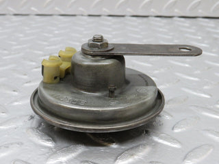 33656 Mercedes-Benz W201 190E 2.0L Horn Bosch 20016 0035427420