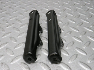 32671 Mercedes-Benz S124 300TE Wagon Air Intake Manifold Bracket