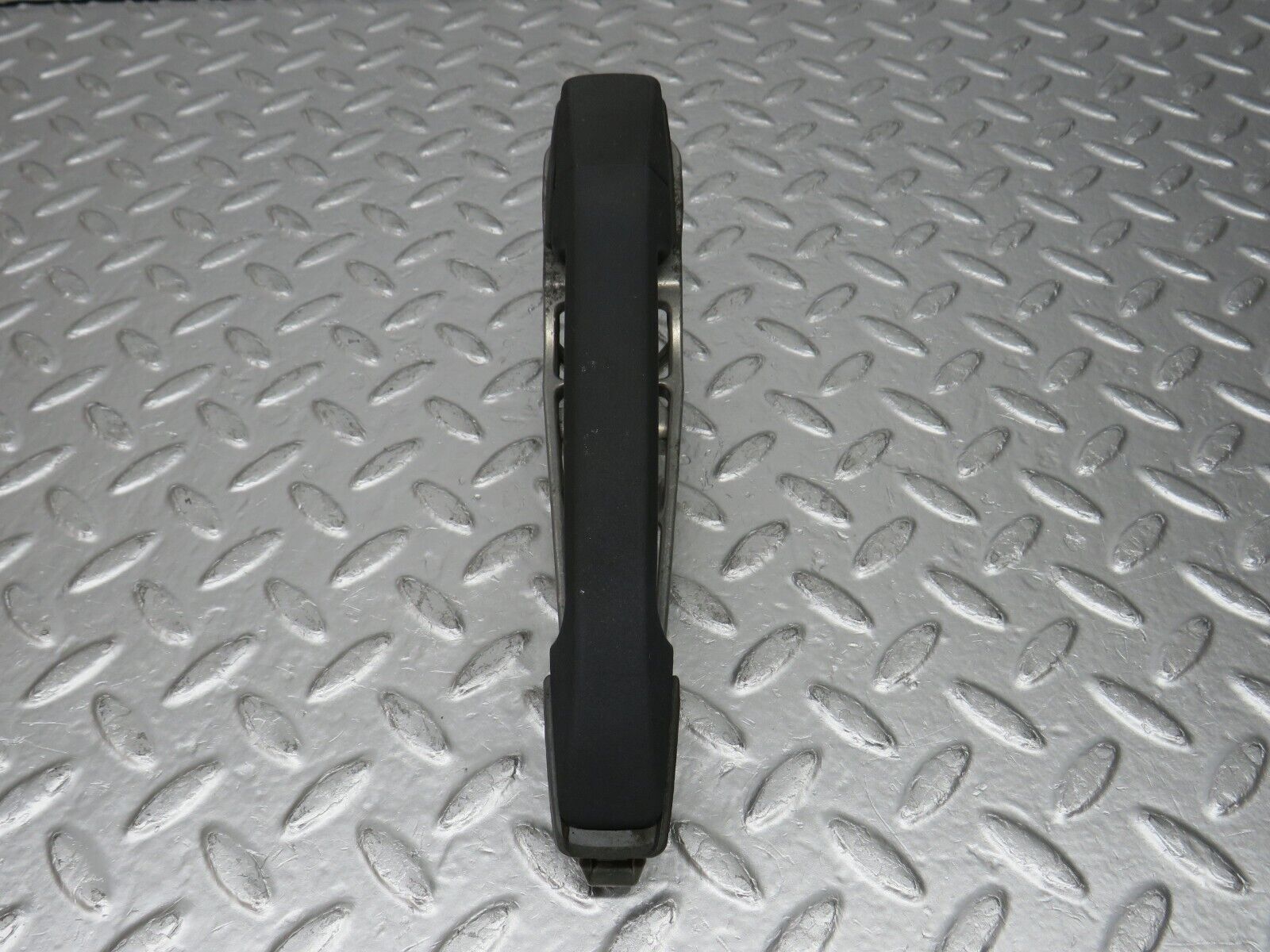 32457 Mercedes-Benz S124 300TE Wagon Rear Right Exterior Door Handle