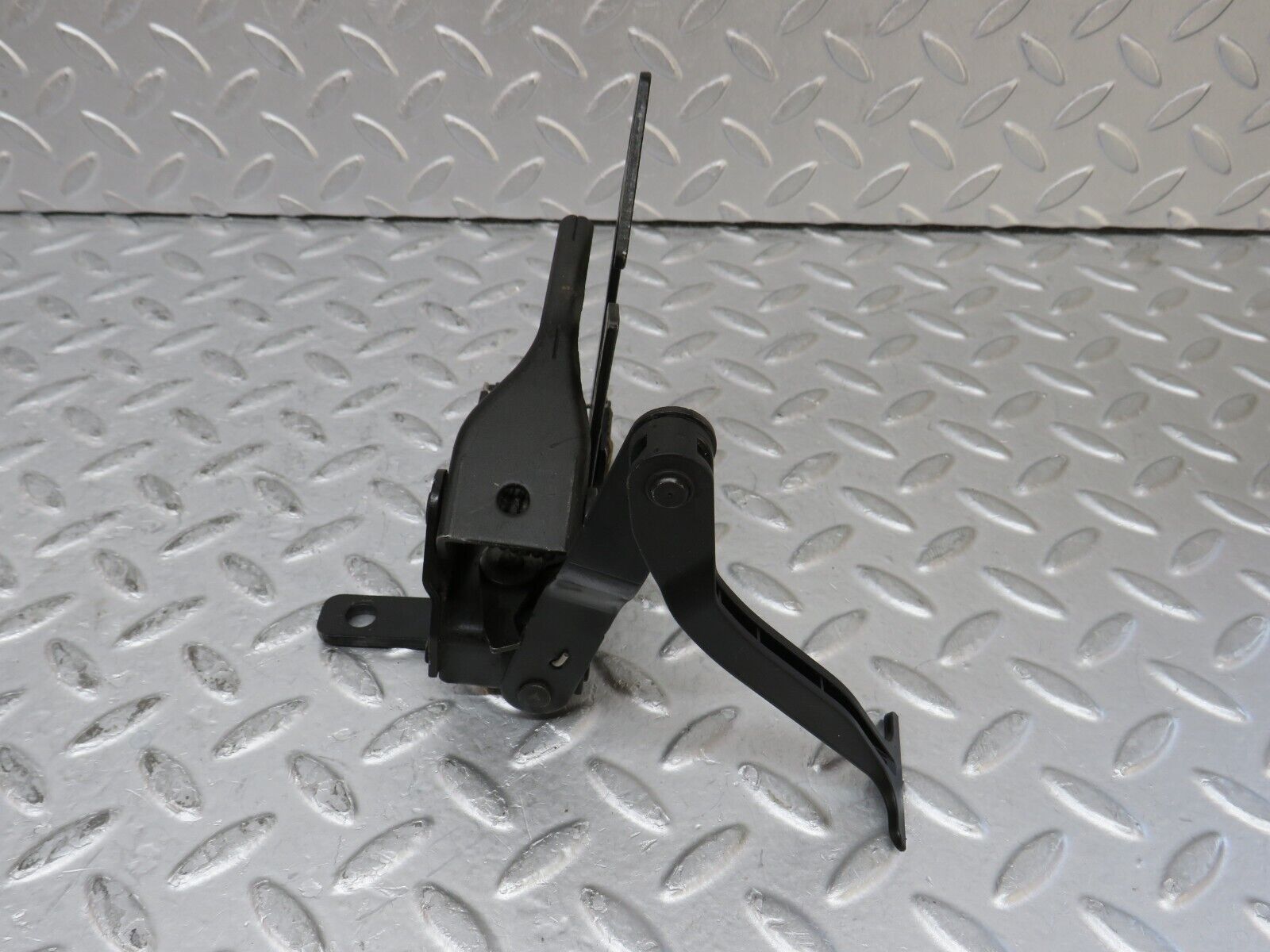 35180 Mercedes-Benz W221 Bonnet Safety Latch 2218800264