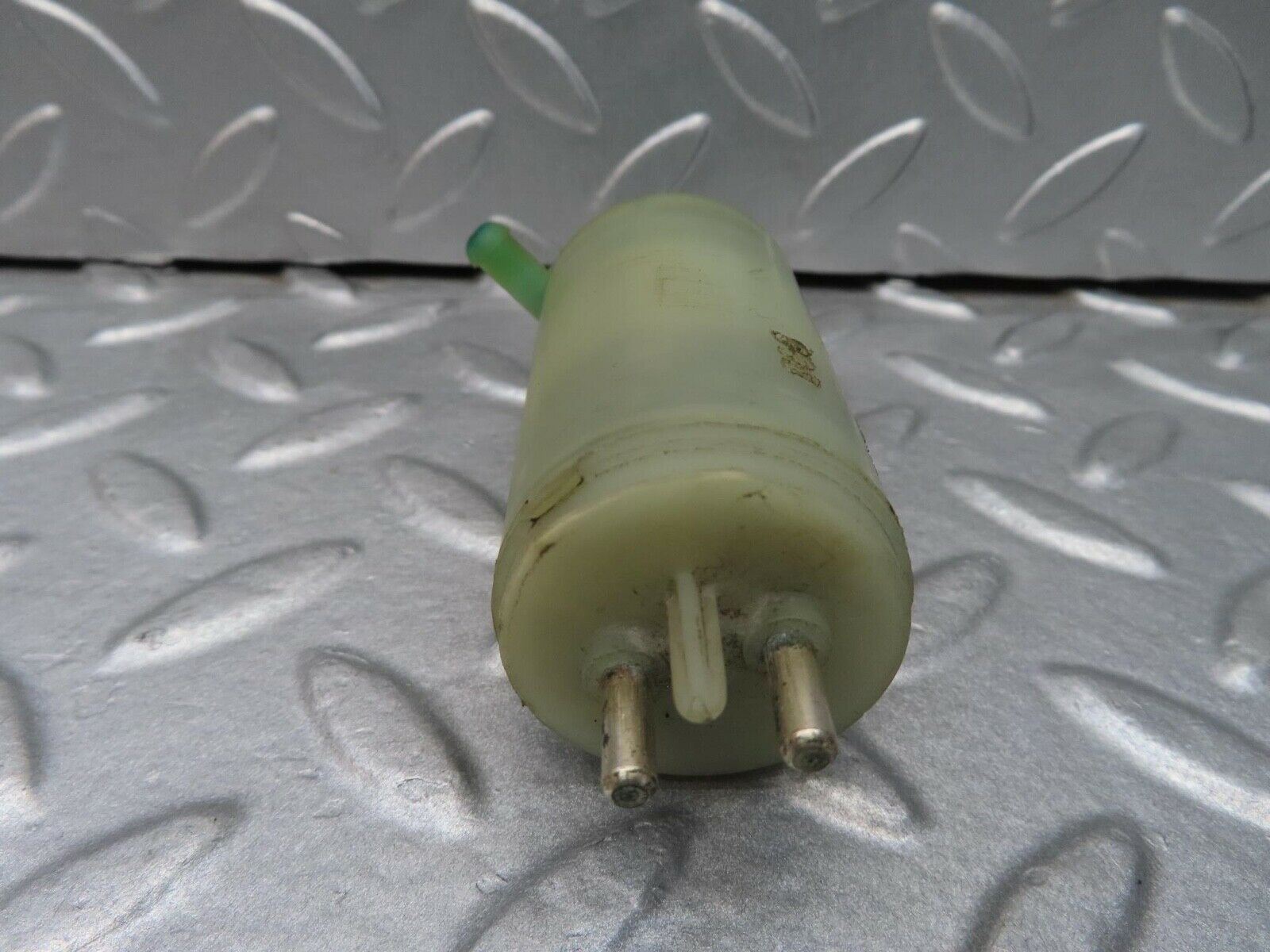16098 Mercedes-Benz W123 280E Windscreen  Washer Pump