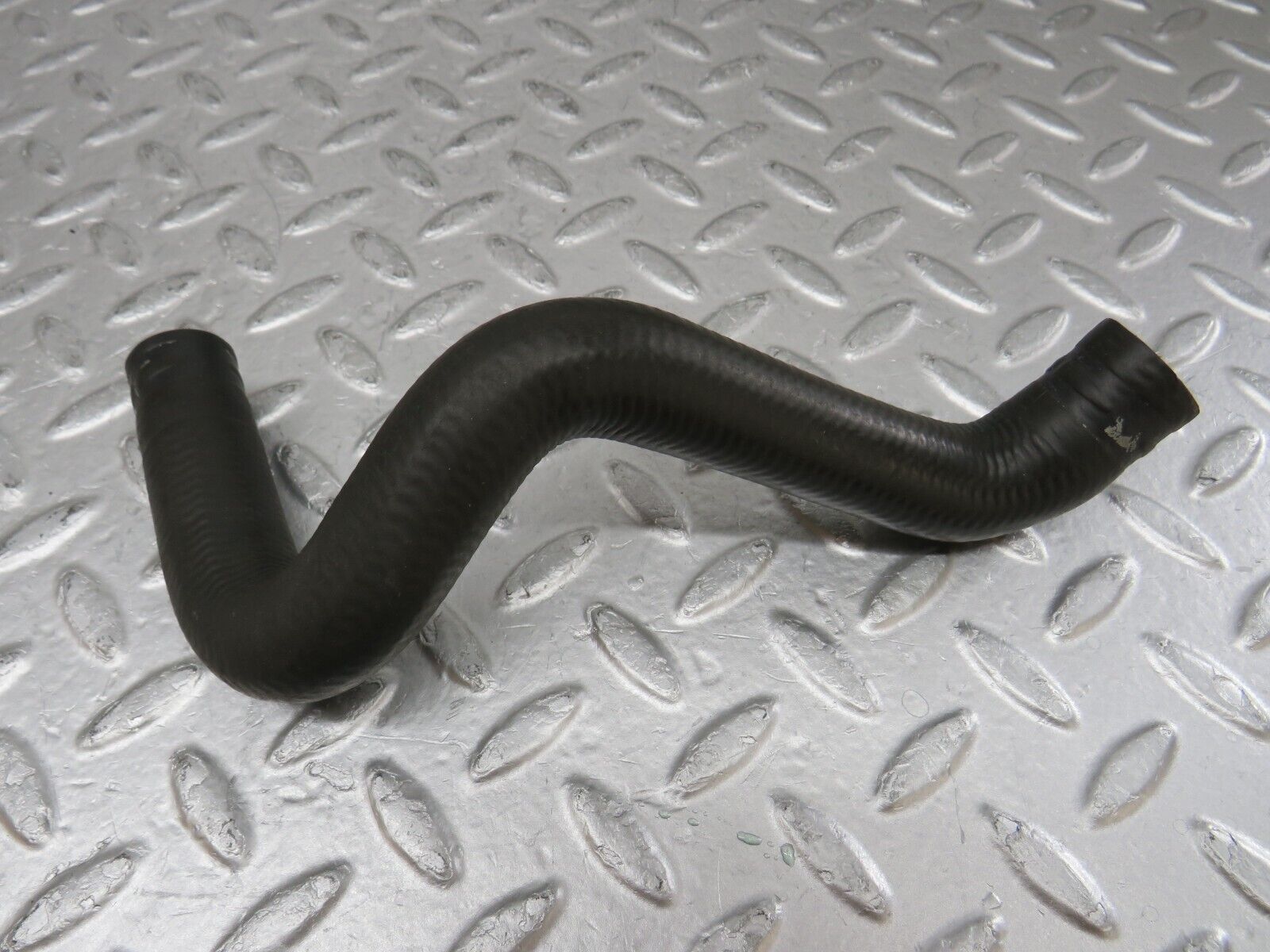 34993 Mercedes-Benz W210 320E Engine Coolant Hose Pipe 2105015882 2108324594