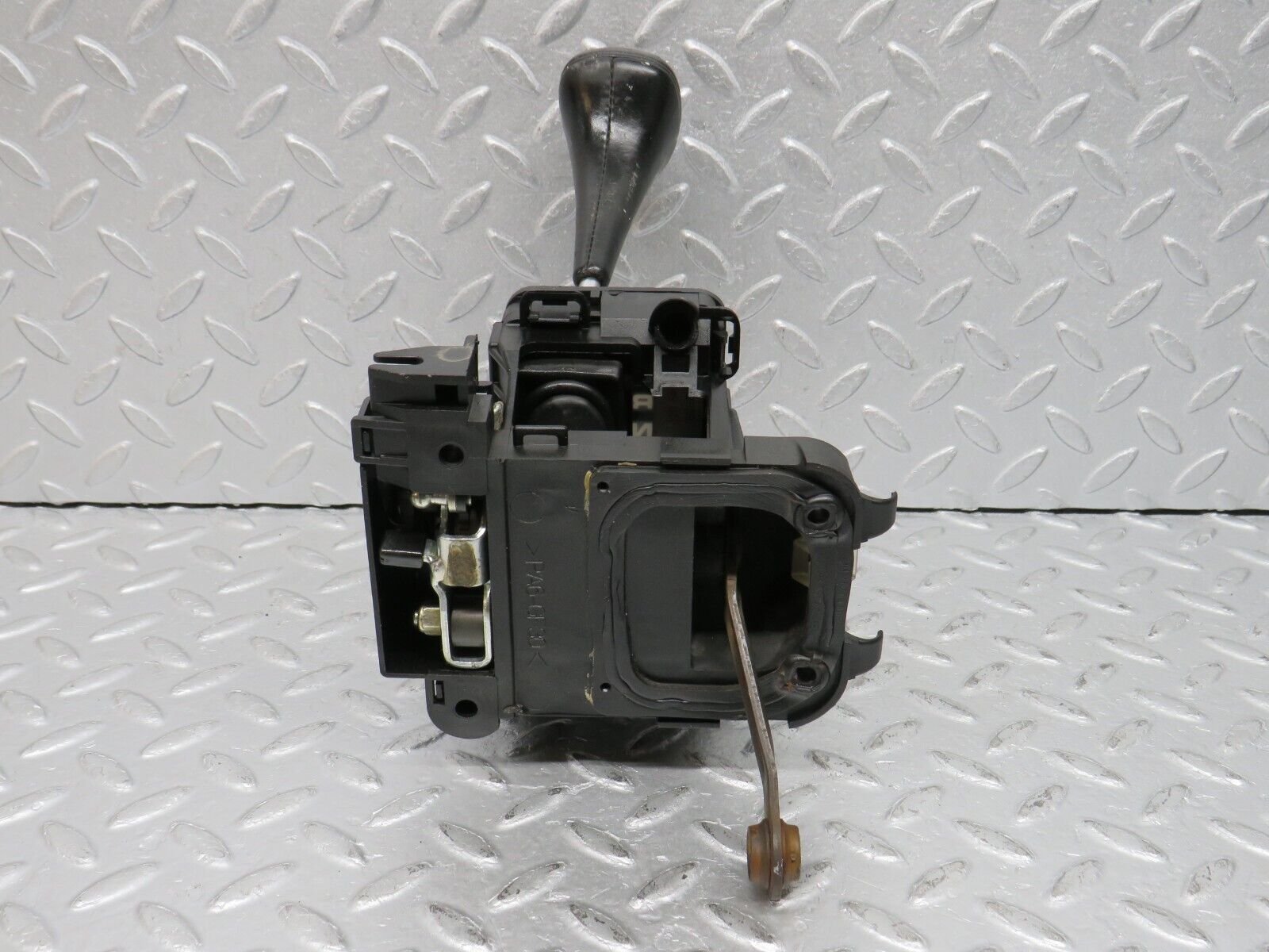 38731 Mercedes-Benz W201 190E 2.6L Automatic Gear Selector 1292670637 1242670206