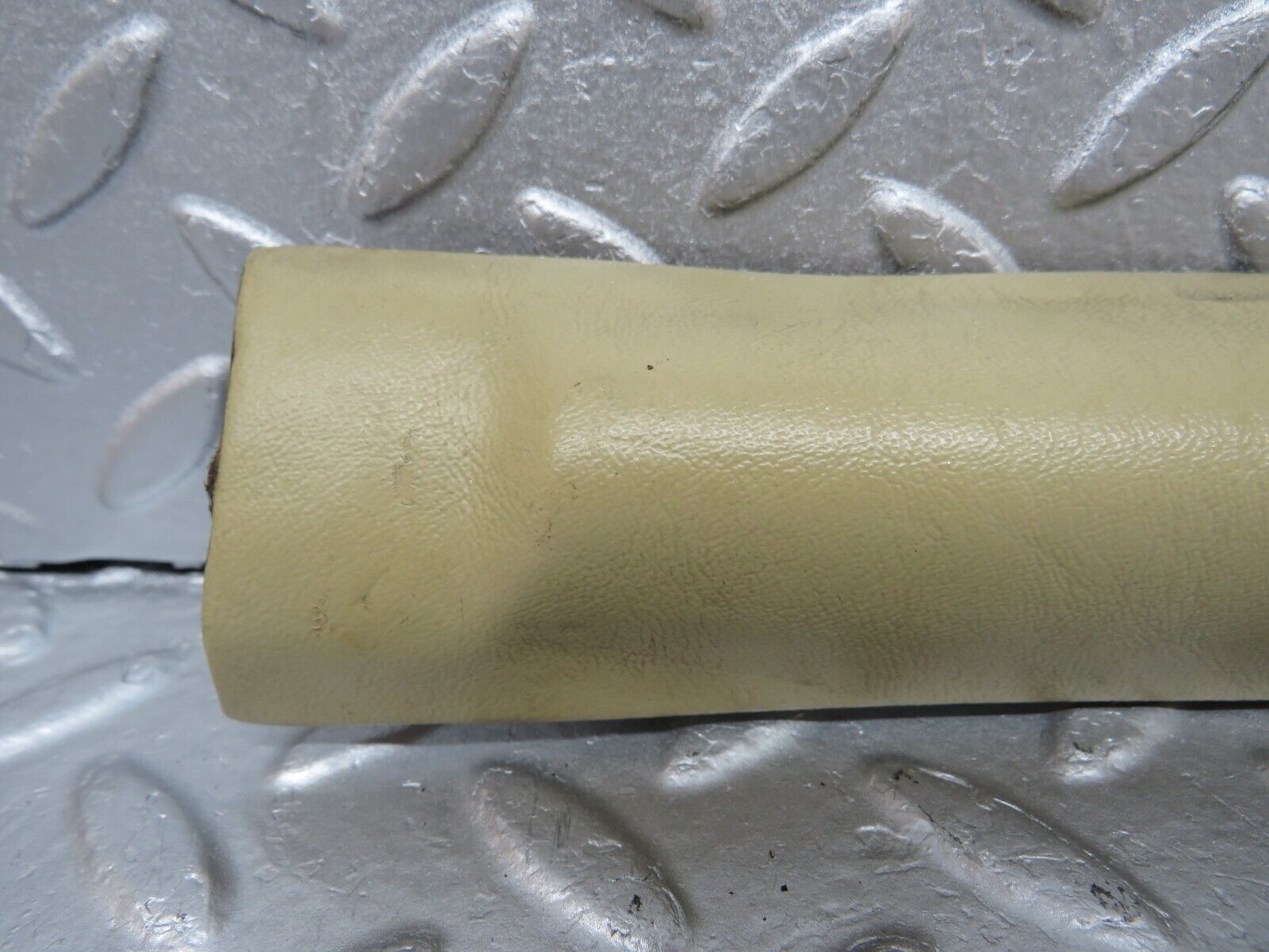 40192 Mercedes-Benz R107 Hard Top B Pillar Trim Right Side Beige