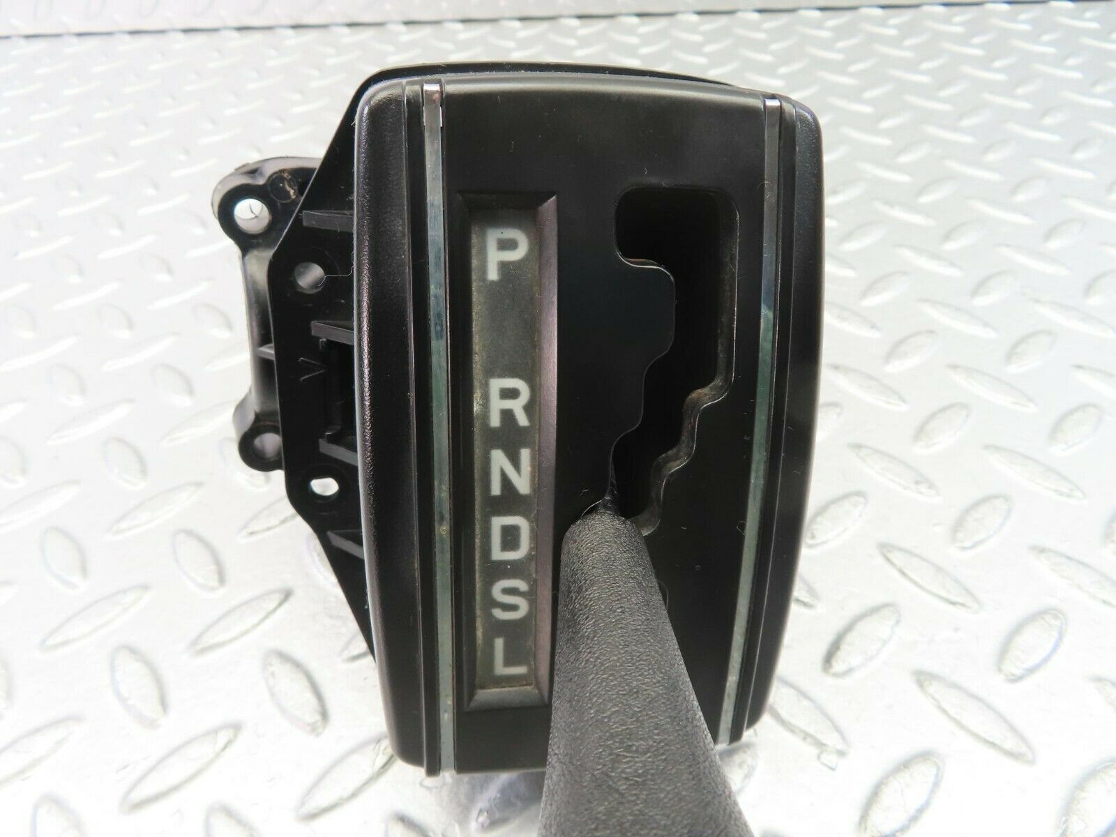 10780 Mercedes-Benz W123 230E Automatic Gear Shift Selector