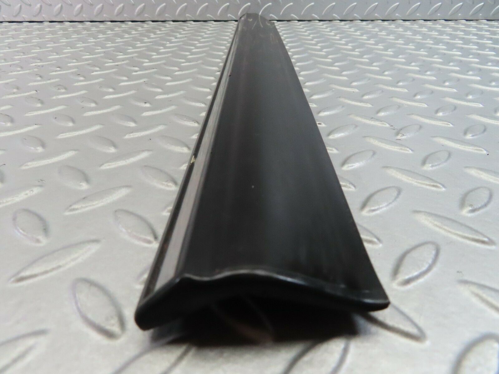 7684 Mercedes-Benz S123 230TE Wagon Rear Right Door Sill Trim Black