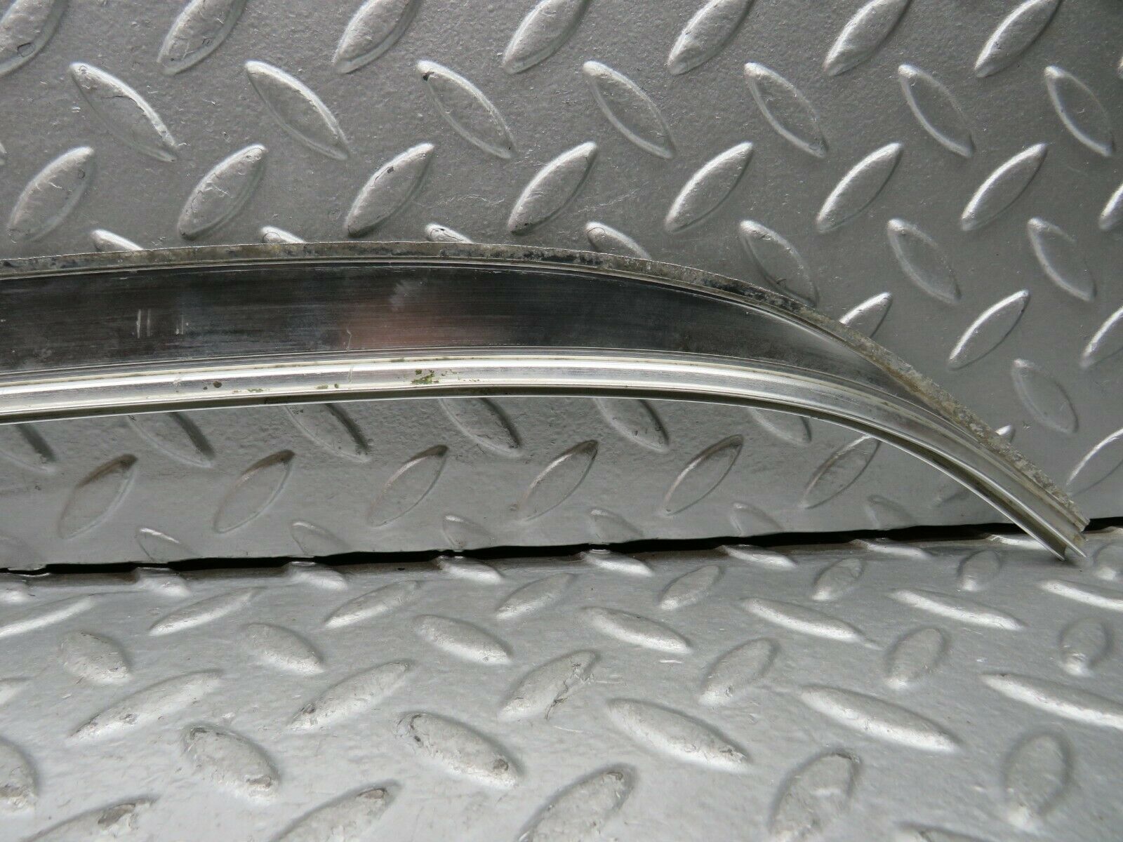 22019 Mercedes-Benz S123 280TE D Pillar Exterior Chrome Trim Left Side