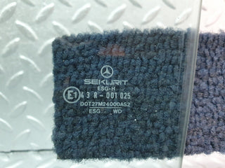 41131 Mercedes-Benz W126 300SE Front Right Door Window Glass