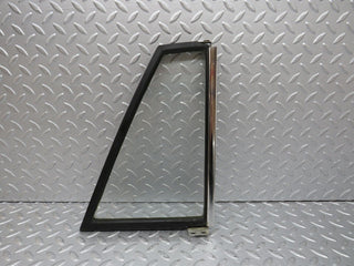 40499 Mercedes-Benz W110 230 Rear Left Quarter Window Glass 1107350124